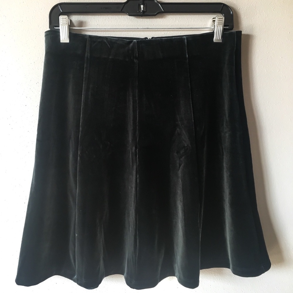 NWT Gap Black Velvet Mini Skirt